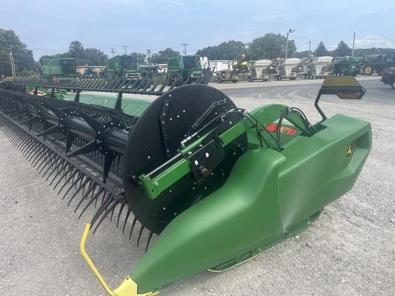 Image of John Deere RD35F Primary image