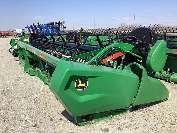 Image of John Deere RD35F equipment image 1