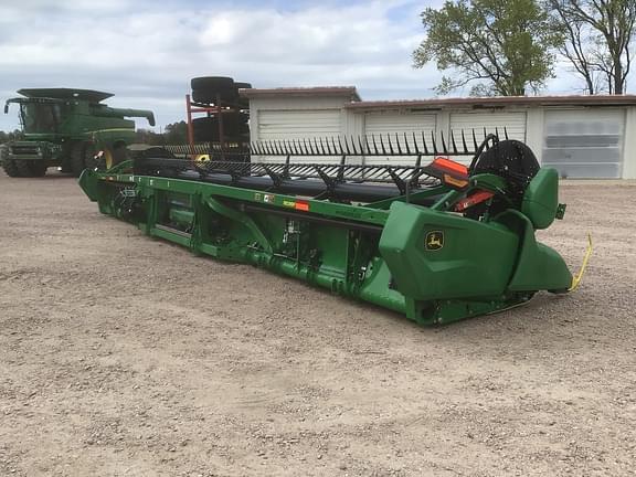 Image of John Deere RD35F equipment image 3