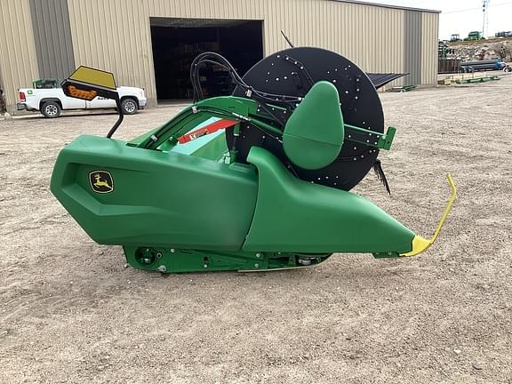 Image of John Deere RD35F equipment image 2