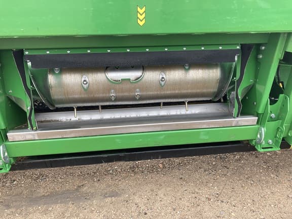 Image of John Deere RD35F equipment image 4