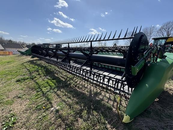 Image of John Deere RD35F equipment image 1