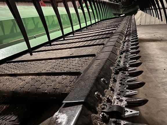 Image of John Deere RD35F equipment image 1