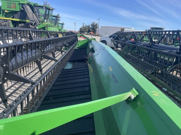 2023 John Deere RD35F Equipment Image0