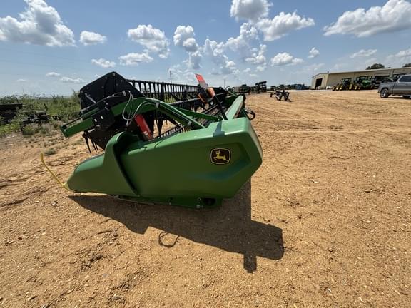Image of John Deere RD35F equipment image 3