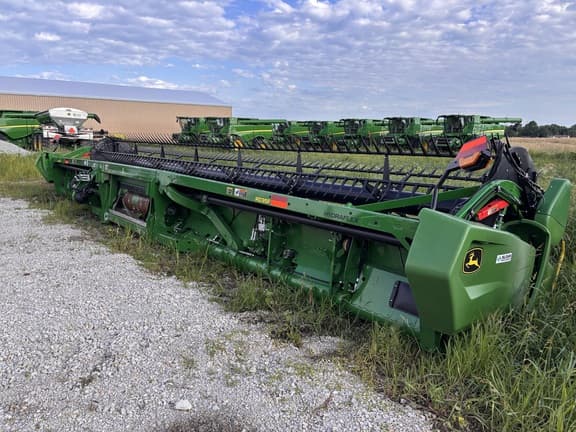 Image of John Deere RD35F equipment image 1