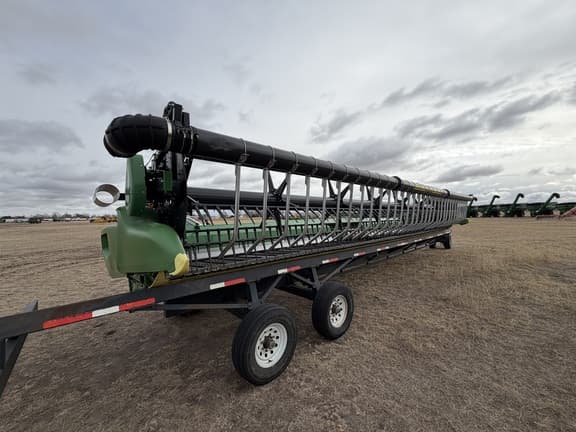 Image of John Deere RD35F equipment image 1