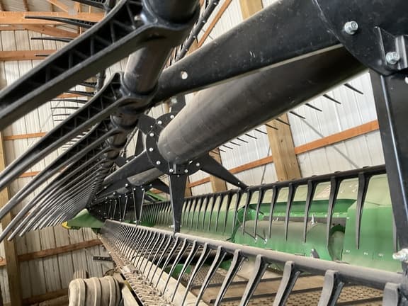 Image of John Deere RD35F equipment image 4