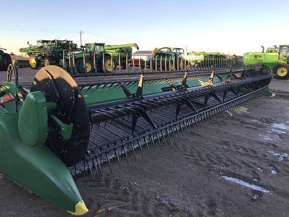 Image of John Deere RD35F equipment image 1