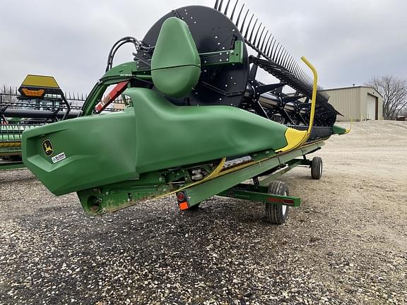 Image of John Deere RD35F equipment image 3