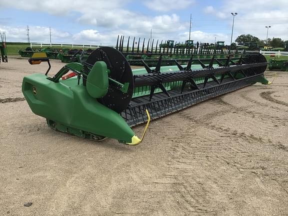 Image of John Deere RD35F Primary image