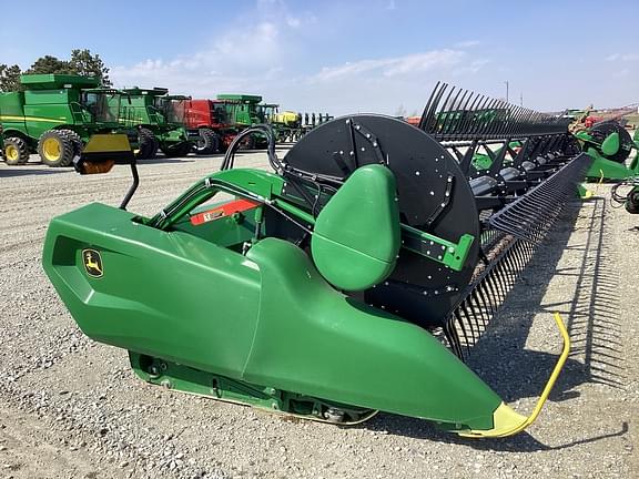 Image of John Deere RD35F Primary image