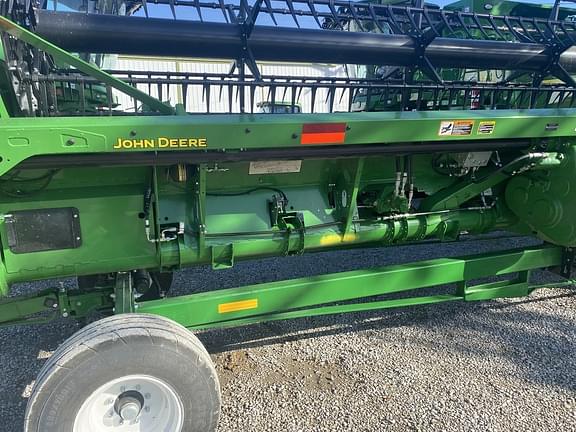 Image of John Deere RD35F Primary image