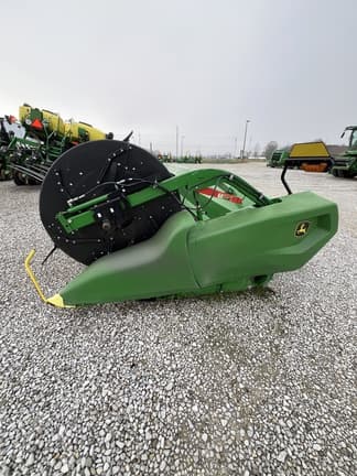 Image of John Deere RD35F equipment image 2