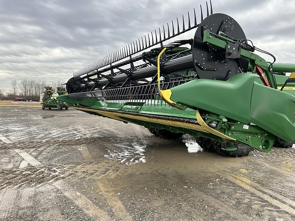 Image of John Deere RD35F equipment image 1