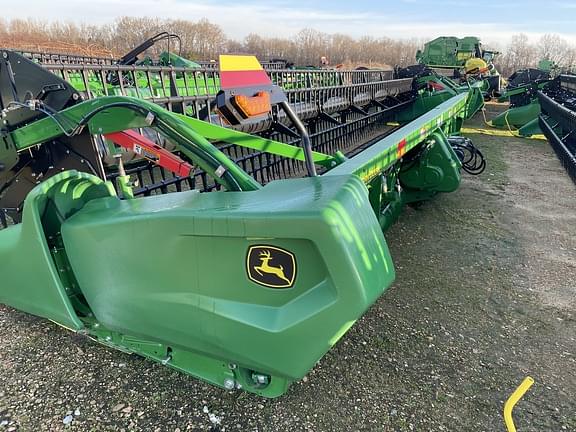 Image of John Deere RD35F equipment image 2