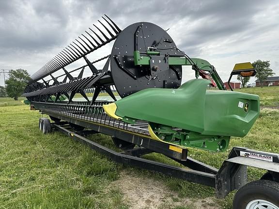 Image of John Deere RD35F Image 0