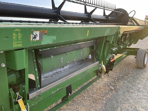 Image of John Deere RD35F equipment image 3