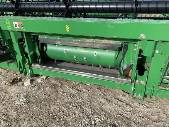 Image of John Deere RD35F equipment image 2