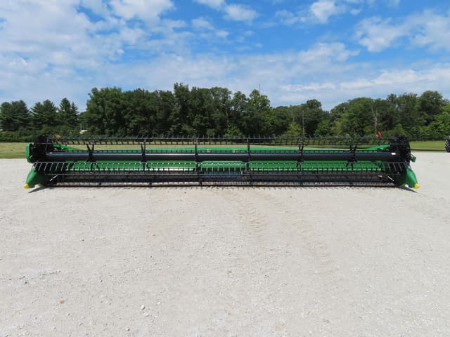 Image of John Deere RD35F equipment image 2