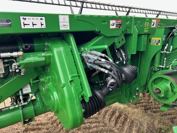Image of John Deere RD35F equipment image 3