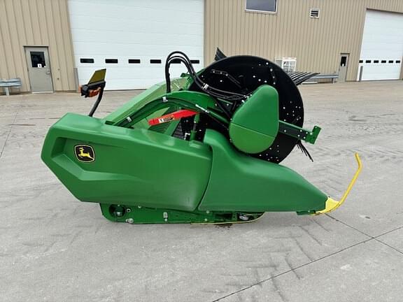 Image of John Deere RD35F equipment image 1