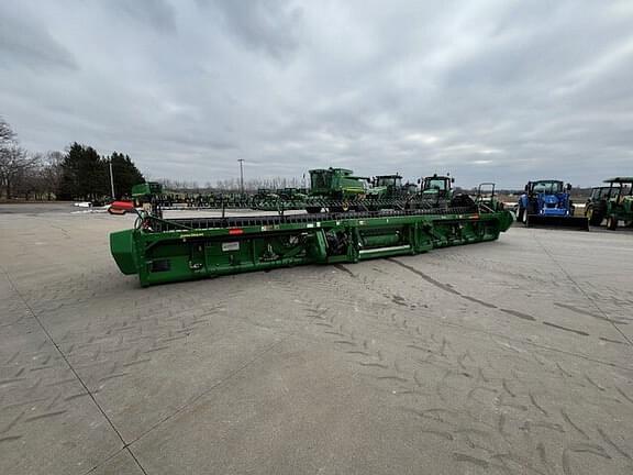 Image of John Deere RD35F equipment image 4