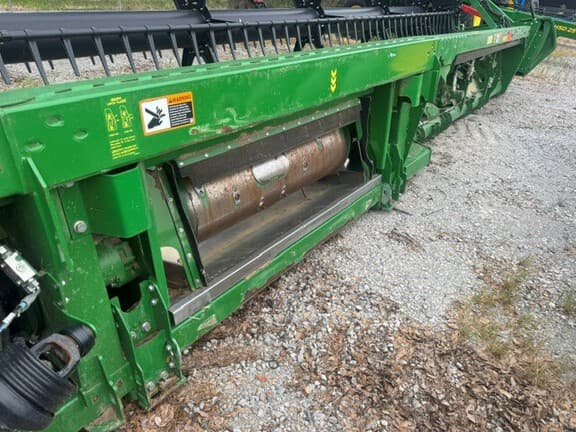 Image of John Deere RD35F equipment image 3