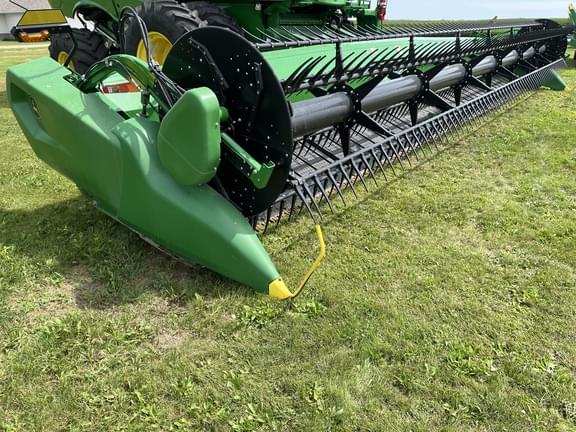 Image of John Deere RD35F Primary image
