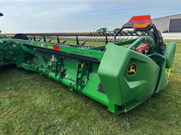 Image of John Deere RD35F equipment image 2