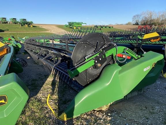 Image of John Deere RD35F Primary image