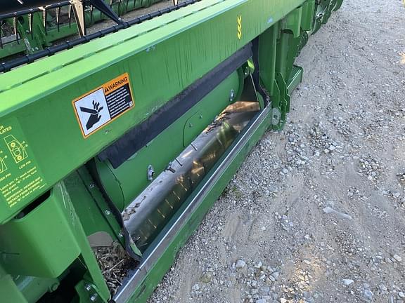 Image of John Deere RD35F equipment image 4