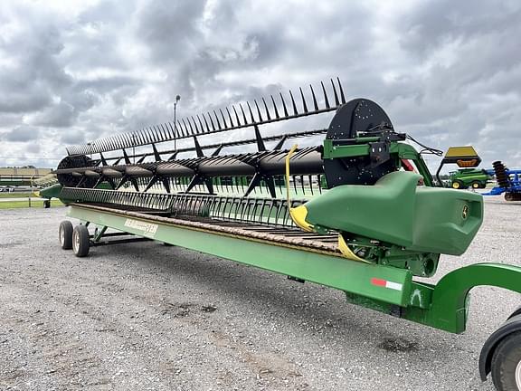 Image of John Deere RD35F Primary image