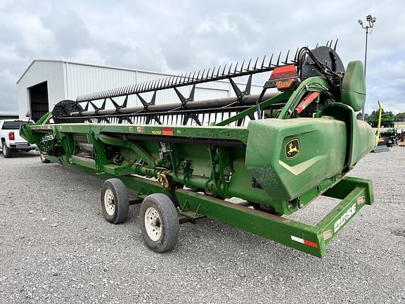 Image of John Deere RD35F equipment image 4