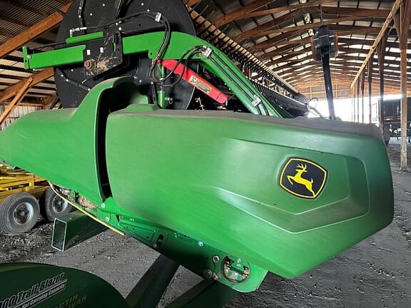 Image of John Deere RD35F Primary image