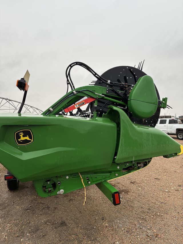 Image of John Deere RD35F equipment image 3