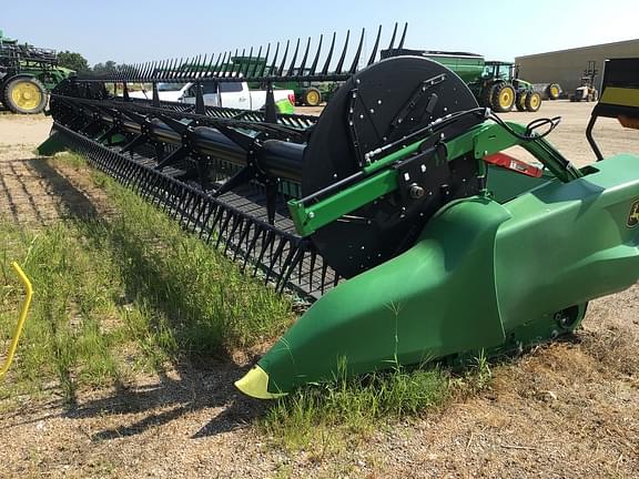 Image of John Deere RD35F Primary image