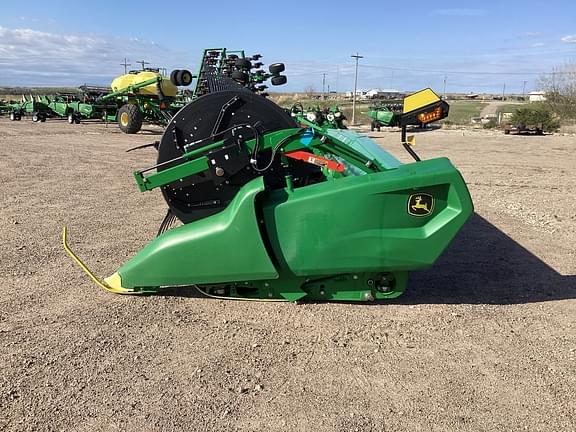 Image of John Deere RD35F equipment image 3