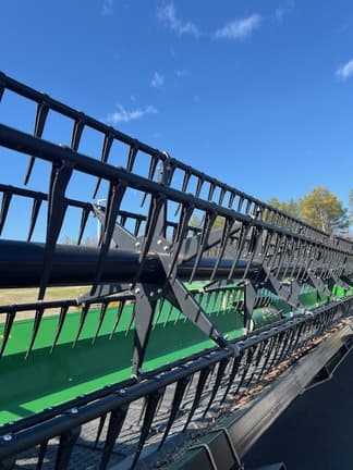 Image of John Deere RD40F equipment image 3