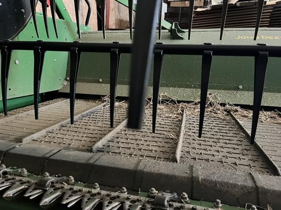 Image of John Deere RD40F equipment image 1