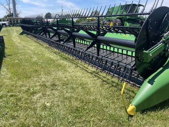 2023 John Deere RD40F Equipment Image0