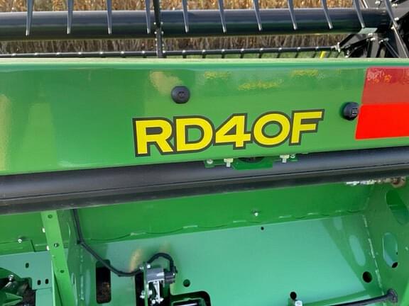 Image of John Deere RD40F equipment image 3