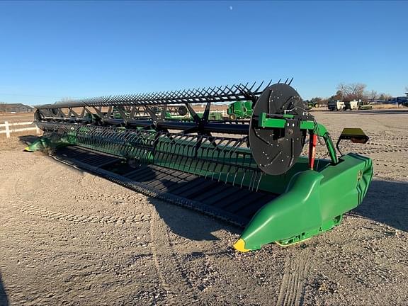 Image of John Deere RD40F Primary image