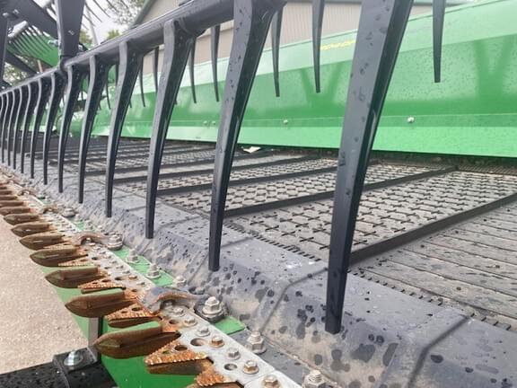 Image of John Deere RD40F equipment image 1