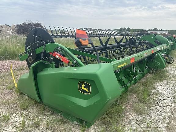 Image of John Deere RD40F equipment image 1