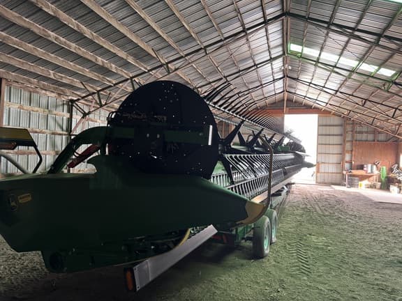 Image of John Deere RD40F equipment image 3