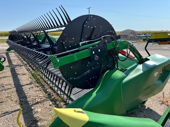 Image of John Deere RD40F Primary image
