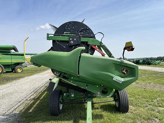 Image of John Deere RD40F equipment image 2