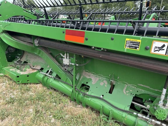 Image of John Deere RD40F equipment image 4