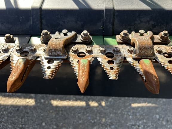 Image of John Deere RD40F equipment image 3